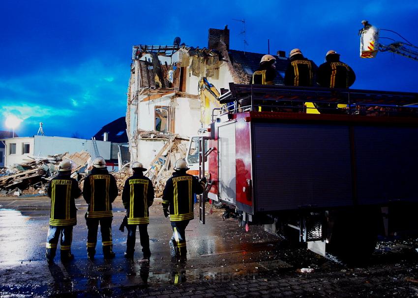 Hausexplosion Bruehl bei Koeln Pingsdorferstr P347.JPG